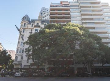 Departamento · 96m² · 3 Ambientes · 1 Cochera · Edificio de Primera Categoria - Seg 24hs - Cochera Fija - Mucha Luz