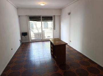 Departamento · 85m² · 4 Ambientes · Dpto 3 Ambientes con Dependencia y Balcon. Exc Ubi!