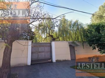 Casa · 497m² · 5 Ambientes · Casa Quinta 5 Amb C/ Pileta Climatizada 497 m² en Lote 2901 m² - Villa Luzuriaga