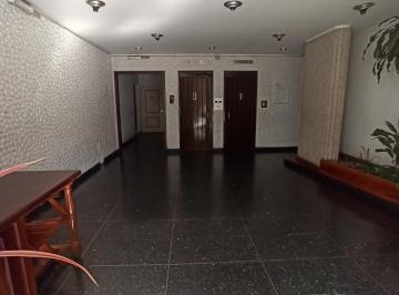Departamento de 3 ambientes, Lomas de Zamora · Departamento 3 Ambientes en El Centro de Lomas