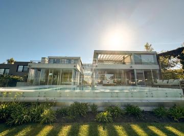 Casa · 800m² · 6 Ambientes · 2 Cocheras · Casa en Alquiler en Santa Barbara, Tigre, G. B. a. Zona Norte