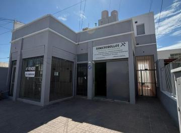 Edificio · 374ha · Venta - Inversor - 6 Deartamento 2 Locales - Maestro Vidal