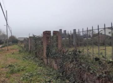 Terreno · 433m² · Lote de 433 m² en Caisamar Toma Permuta Oportunidad!