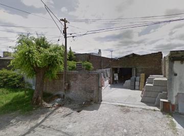 Bodega-Galpón · 220m² · 1 Ambiente · Galpón en Barrio Zapiola