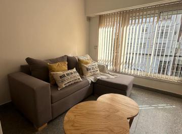PH · 90m² · 3 Ambientes · Venta PH Al Frente con Balcon y Patio, La Perla Mar del Plata