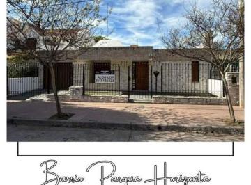 Foto · Casa en Alquiler de 3 Dorm. con Escritorio en Parque Horizonte