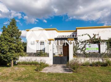Casa · 191m² · 3 Ambientes · 3 Cocheras · Casa en Venta Mollar 1