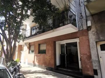 Departamento de 4 ambientes, Caballito · Aranguren 600 - Departamento 4 Amb con Dpcia Fte Bcon Coc Com a m Avda