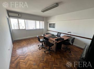 Oficina comercial · 85m² · Alquiler de Oficina en Balvanera