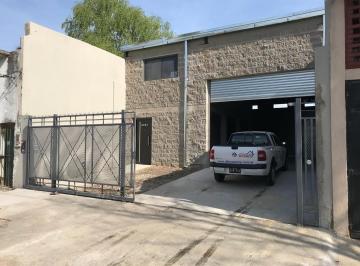 Bodega-Galpón · 129m² · Galpon en Alquiler en Zona Industrial