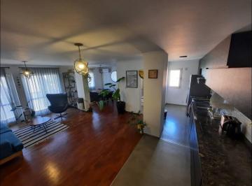 Departamento de 5 ambientes, Córdoba · Alquiler - Triplex de Categoria - 2 Dorm 2 Baños - Terraza (Sin Muebles)