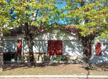 Casa 233m² Venta  · Dueño Vende Casa en Esquina en Barrio Tolosa, La Plata