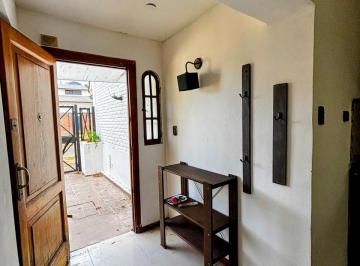 PH de 4 ambientes, Morón · Venta Casa PH con Entrada Para Auto Apta Credito