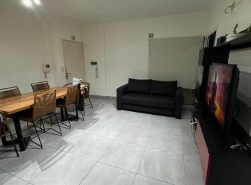 Departamento de 2 ambientes, Villa Lugano · Venta Depto 2 Amb Villa Lugano con Patio y Cochera