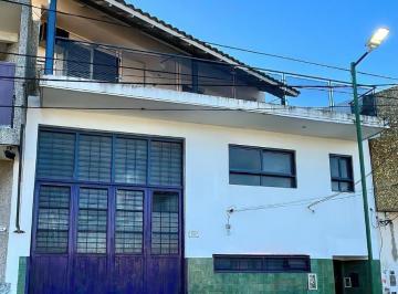 Bodega-Galpón · 352m² · Galpón Ideal Varios Usos