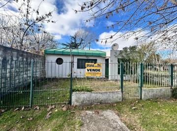 Casa · 80m² · 3 Ambientes · 1 Cochera · Casa 4 Ambientes - Zona Talas