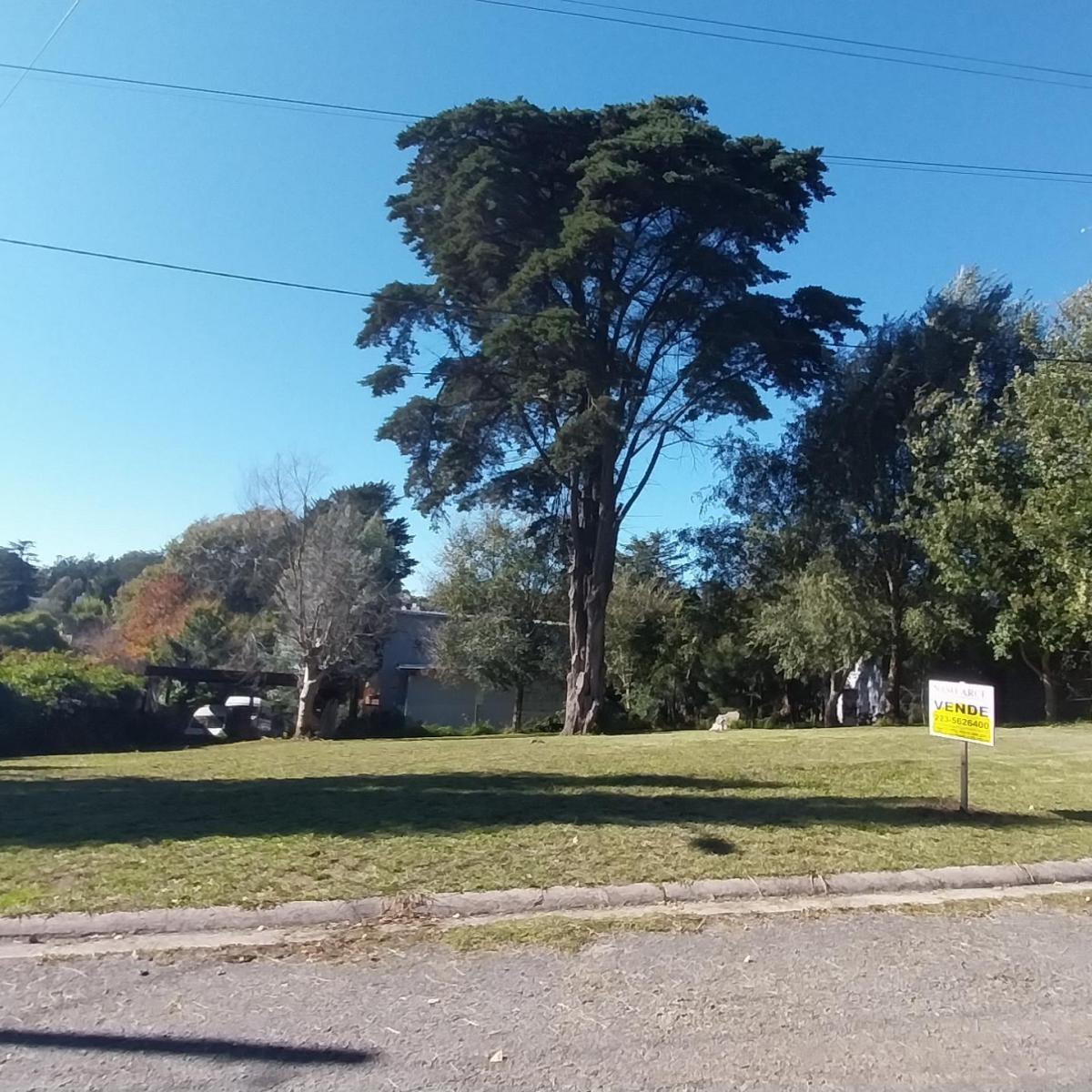 Bajo su valor!! Lote en venta en Sierra de los Padres. Gas natural en su vereda.