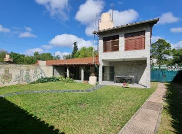 Casa de 5 ambientes, Hurlingham · Casa con Departamento Villa Tesei