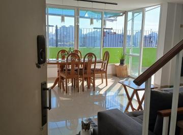 Departamento · 115m² · 4 Ambientes · Departamento Triplex en Venta. 4 Ambientes con Terraza Propia y Una Suite. San Cristobal
