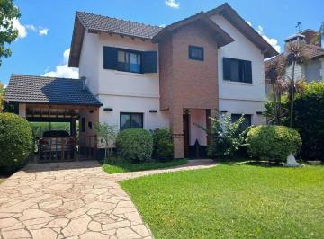 Casa · 150m² · 4 Ambientes · 1 Cochera · Venta Casa 4 Amb Haras Maria Elena La Reja
