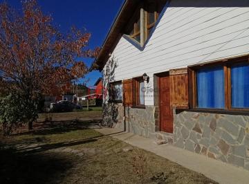 Casa · 99m² · 5 Ambientes · 2 Cocheras · Dina Huapi 3 Dorm.