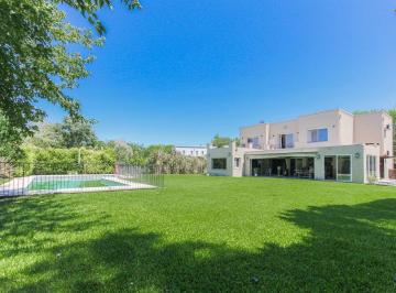 Casa · 340m² · 6 Ambientes · 2 Cocheras · Casa en Venta Barrio El Encuentro