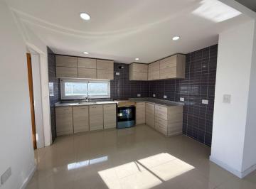 Casa · 170m² · 4 Ambientes · 1 Cochera · Venta de Casa Cuatro Ambientes en Laguna Azul