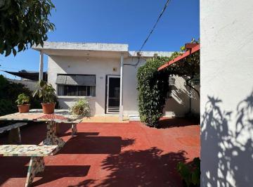 Casa · 55m² · 2 Ambientes · Vendo Casa 2 Dorm. con Jardin Pando Centro