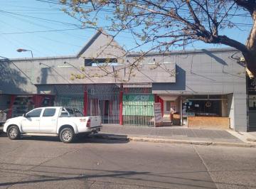 Local comercial · 950m² · Salón Comercial C/ Estacionamiento Centro Burzaco