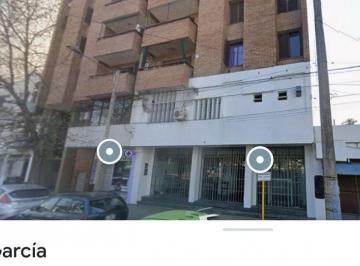 Local comercial · 610m² · Local de 609 m² Sobre Martin Garcia Frente Plaza