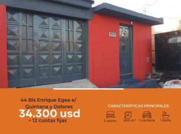 Casa · 130m² · 4 Ambientes · 1 Cochera · Casa en Venta - 3 Dorm. 1 Baño 1 Cochera - 200 m² - Ensenada [financiada]