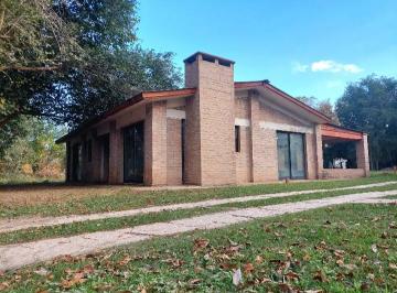Casa · 208m² · 8 Ambientes · 1 Cochera - Silvina Gatti · Casa a Estrenar (Faltan Detalles Completar)