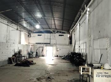 Bodega-Galpón , Lomas de Zamora · Galpon con Vivienda en Villa Centenario