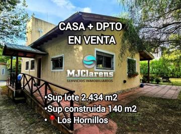 Casa · 97m² · 3 Ambientes · 1 Cochera · Se Vende Casa con Departamento Zona Centro Los Hornillos