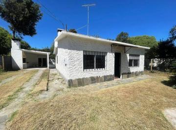 Casa · 108m² · 4 Ambientes · 1 Cochera · Casa 3 Dorm. en San Luis