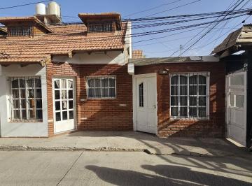 Casa de 6 ambientes, Neuquén · Venta - Duplex Neuquen Barrio Huiliches 4 Dorm.