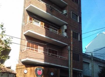 Departamento de 2 ambientes, La Matanza · Departamento 2 Amb Al Frente Centrico