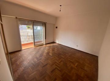 Departamento · 70m² · 4 Ambientes · 27 Entre 58 y 59
