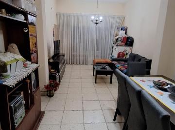 PH · 110m² · 4 Ambientes · 1 Cochera · Espectacular Casa en El Centro de Alta Cba!