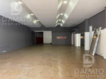 Local comercial · 240m² · Local en San Martin