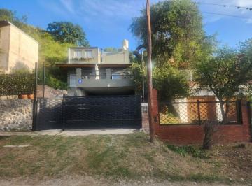 Foto · Casa Mas Departamento a La Venta en Bialet Masse. (C389)