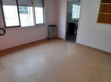 PH · 43m² · 2 Ambientes · PH en Venta 2 Ambientes y Lavadero Zona San José