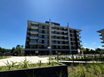 Departamento · 96m² · 3 Ambientes · 1 Cochera · Departamentos Spring Greenville Polo & Resort