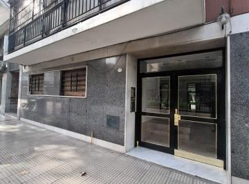 Departamento de 2 ambientes, Villa General Mitre · 2 Ambientes Lateral Super Luminoso Muy Buen Estado General Juan B Justo 4064