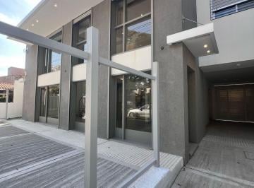 Local comercial , Córdoba · Alquiler Local + Apart Hotel Sobre Importante Av Barrio Parque Vélez Sarsfield.