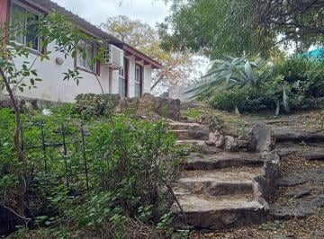 Casa de 4 ambientes, Tanti · Casa en Valle de Punilla, Tanti, a 15' Minutos de Vcpaz. 2 Cuadras de Ruta 28.