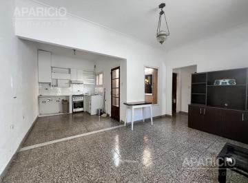 PH · 63m² · 3 Ambientes · PH en 11 Entre 43 y 44