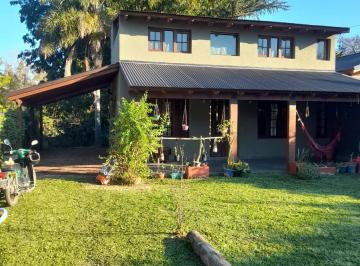 Casa · 101m² · 4 Ambientes · 1 Cochera · Casa en Alquiler 1 Dormitorio en Roldán