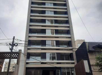 Departamento de 2 ambientes, Lanús · Espectacular Dto. de 2 Amb. Al Fte. en Ed. de Categoría C/sum y Gym. Lanusita