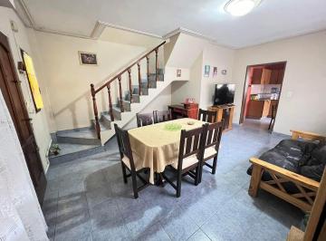 Casa en Venta de 8 ambientes Bahía Blanca · Casa en Venta. Bahía Blanca. 3 Dorm. 4 Baños. 2 Locales Comerciales.